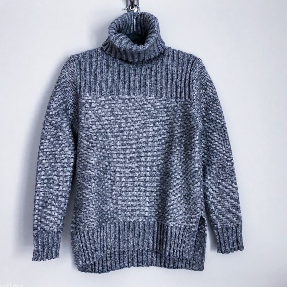 Banana Republic wool sweater